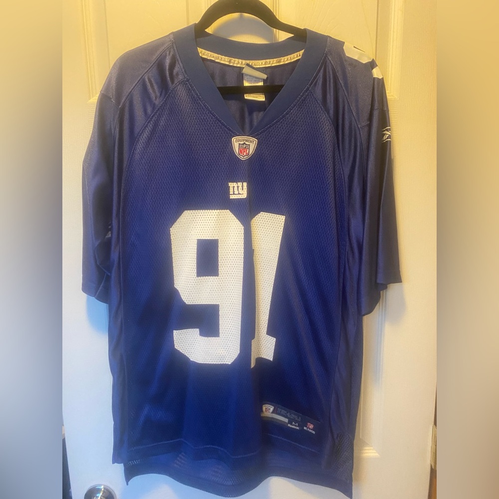 Medium Mens Giants Tuck #91 NFL Jersey. Only worn one time.